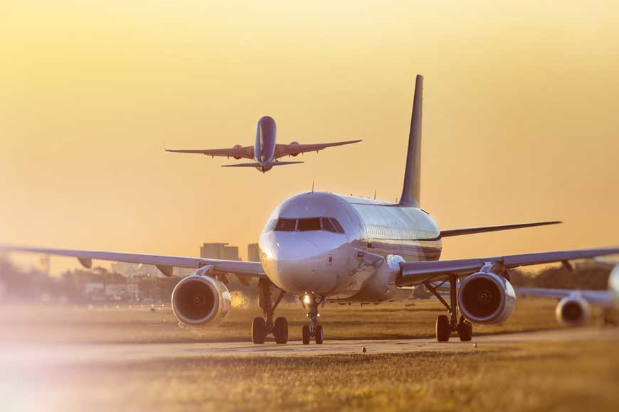 Saudi Arabia to Train Local and Foreign Female Pilots