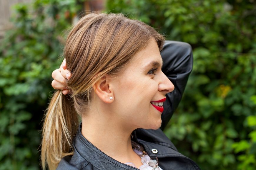 How to Get Rid of a Double Chin How to Get Rid of a Double Chin