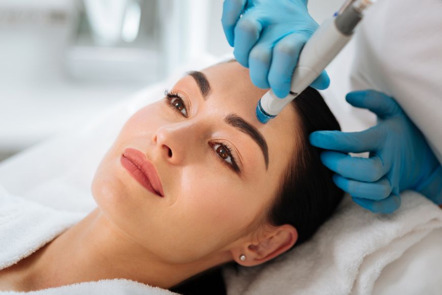 HydraFacial Now available at Mediclinic Dubai Mall HydraFacial Now available at Mediclinic Dubai Mall