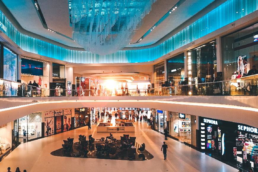 Qatar Re-Opens Selected Malls Across the Country 