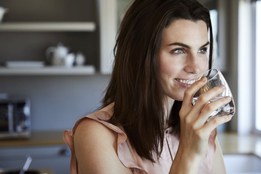 How Drinking Water Reduces Chances of Infertility How Drinking Water Reduces Chances of Infertility