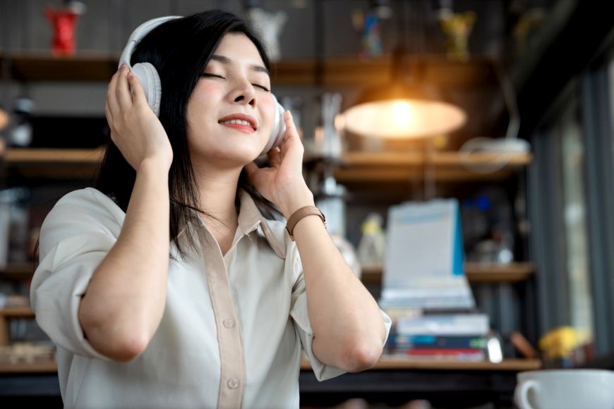 How to Create the Perfect Playlist to Help You Get Pregnant How to Create the Perfect Playlist to Help You Get Pregnant