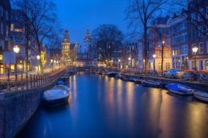 Here's What You Need to Know if You're Moving Abroad Here's What You Need to Know if You're Moving Abroad