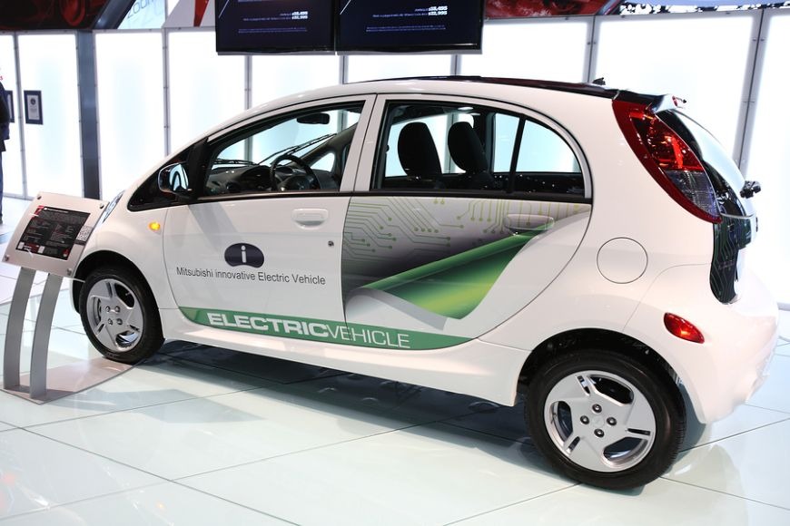 An Ideal Alternative to Combustion Engine Vehicles An Ideal Alternative to Combustion Engine Vehicles