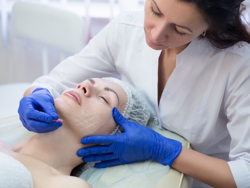 Combination Treatments are The Latest Trends in Aesthetic Dermatology Combination Treatments are The Latest Trends in Aesthetic Dermatology