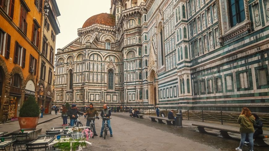 6 Most Walkable Cities Around the World 6 Most Walkable Cities Around the World