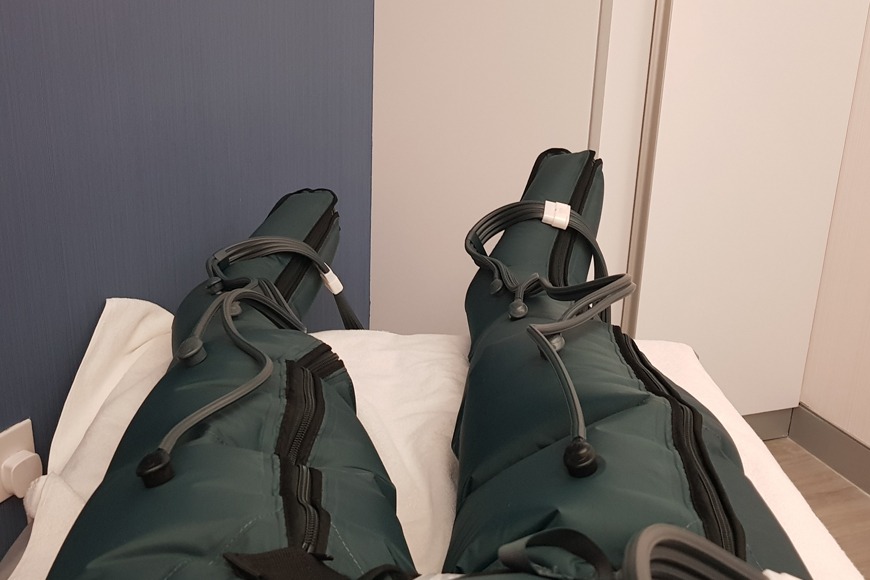 Pressure therapy review at Kaya Skin Clinic Pressure therapy review at Kaya Skin Clinic