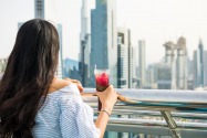 Drinking alcohol in Dubai as a tourist