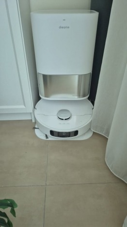 Intelligent Robotic Vacuum with Auto Dust Collection (Dreame) Model L10S - ULTRA