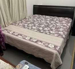 King Size Bed with Mattress