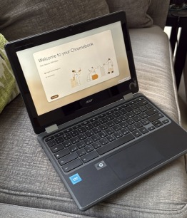 Black Acer Spin 511 Chromebook