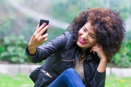 How to Tame Curly Hair How to Tame Curly Hair