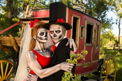 7 Matching Costume Ideas for Couples