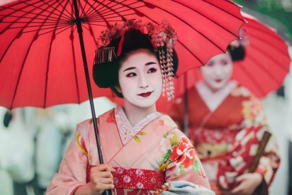 Monks, Sumos, Maikos & Eating Art in Japan