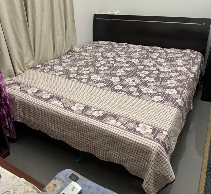 King Size Bed with Mattress
